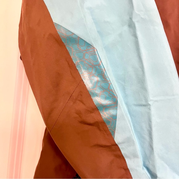 First Ascent Ski Shell - Picture 4 of 12